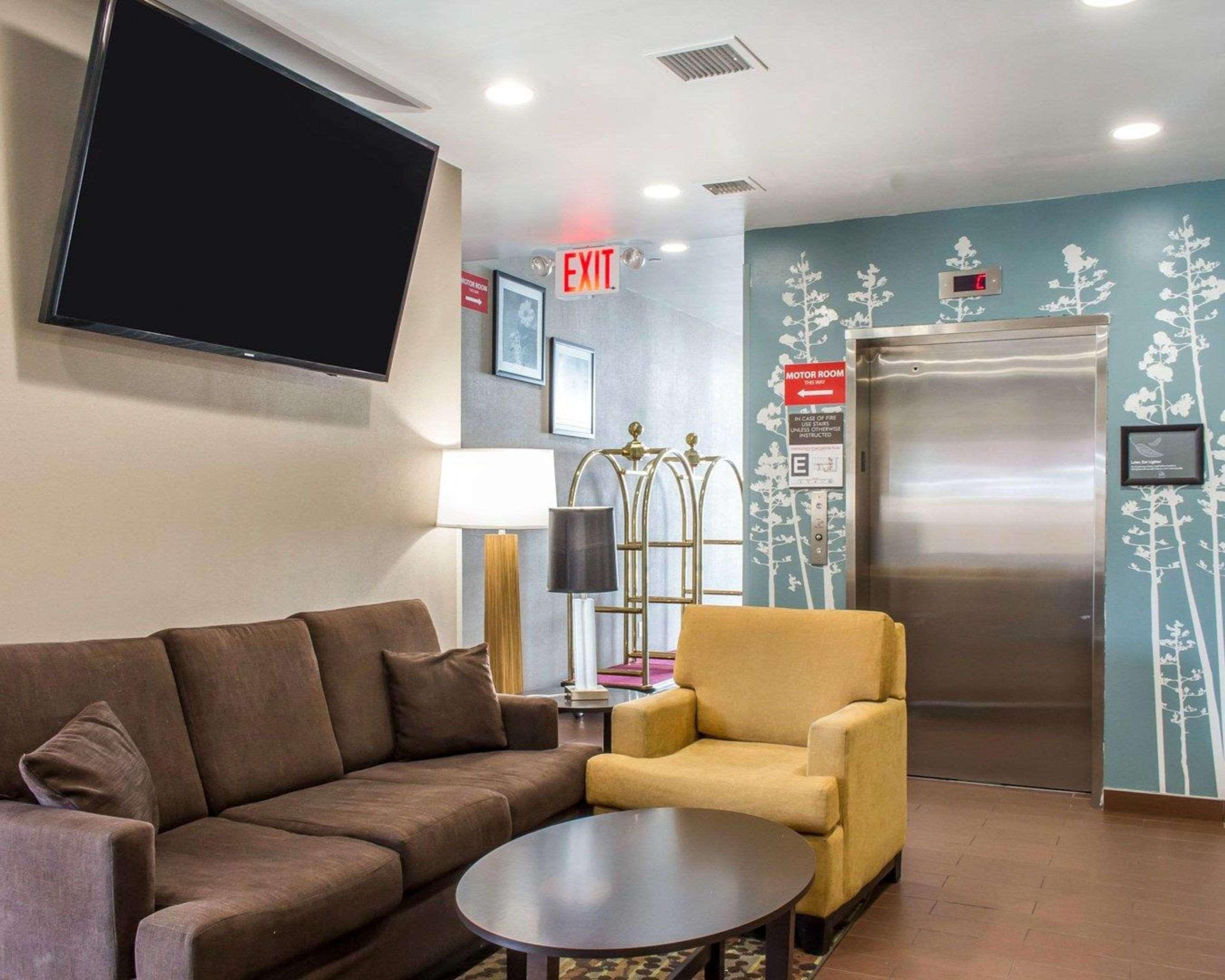 Sleep Inn Brooklyn Coney Island Нью-Йорк Экстерьер фото