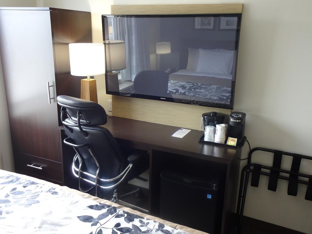 Sleep Inn Brooklyn Coney Island Нью-Йорк Экстерьер фото