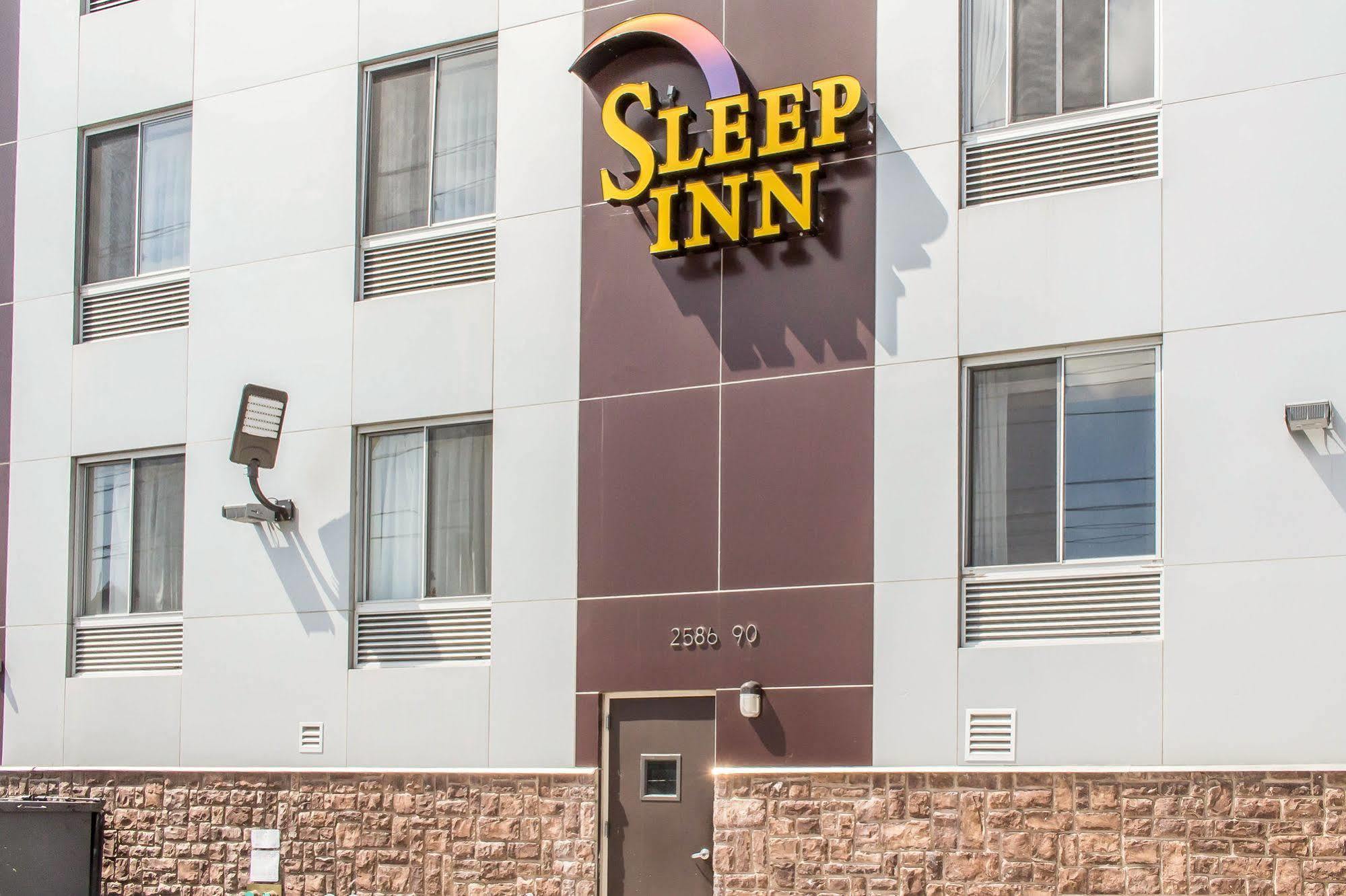Sleep Inn Brooklyn Coney Island Нью-Йорк Экстерьер фото